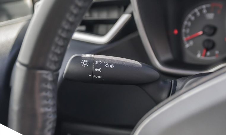 2022 TOYOTA COROLLA 5 DOOR HATCHBACK | SE UPGRADE