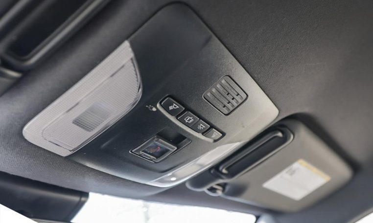 2022 TOYOTA COROLLA 5 DOOR HATCHBACK | SE UPGRADE