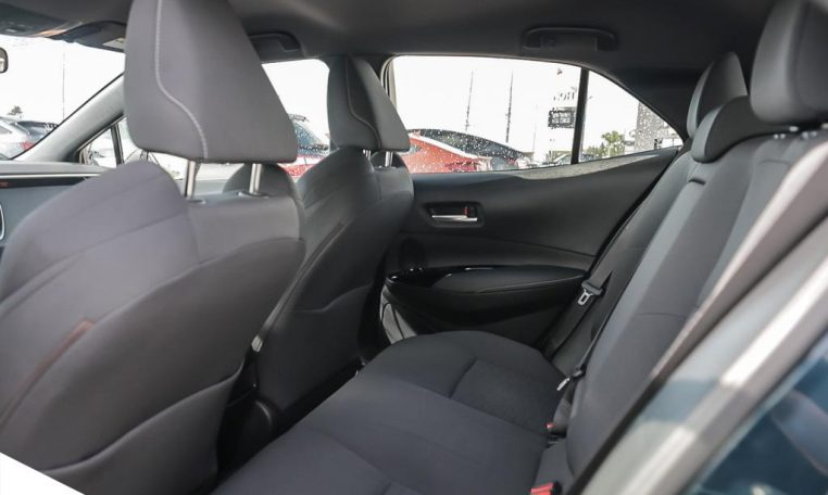2022 TOYOTA COROLLA 5 DOOR HATCHBACK | SE UPGRADE