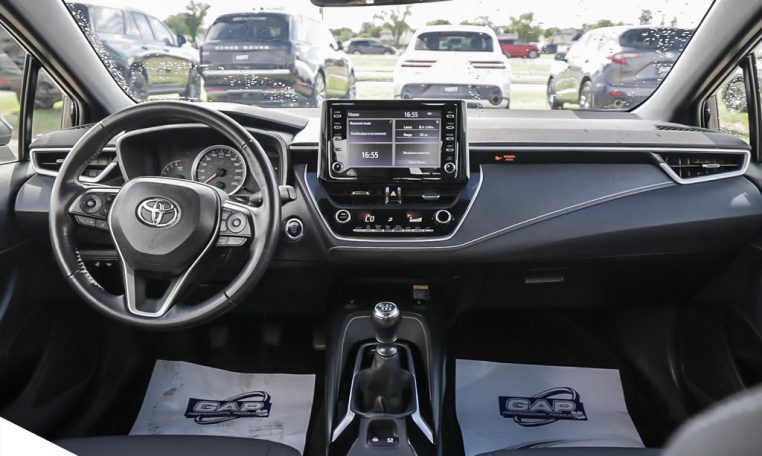 2022 TOYOTA COROLLA 5 DOOR HATCHBACK | SE UPGRADE
