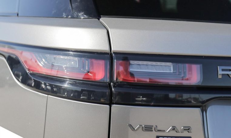 2019 LAND ROVER RANGE ROVER VELAR DYNAMIC HSE P300 | LOCAL | ONE OWNER | SUPER LOW MILEAGE