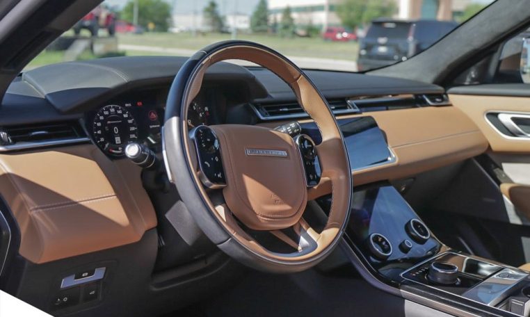 2019 LAND ROVER RANGE ROVER VELAR DYNAMIC HSE P300 | LOCAL | ONE OWNER | SUPER LOW MILEAGE
