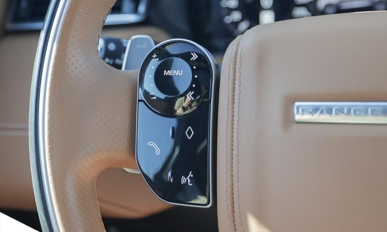 2019 LAND ROVER RANGE ROVER VELAR DYNAMIC HSE P300 | LOCAL | ONE OWNER | SUPER LOW MILEAGE