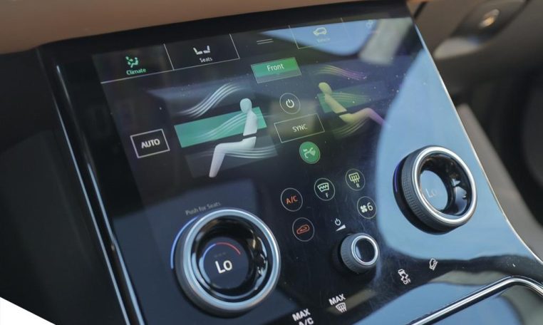 2019 LAND ROVER RANGE ROVER VELAR DYNAMIC HSE P300 | LOCAL | ONE OWNER | SUPER LOW MILEAGE