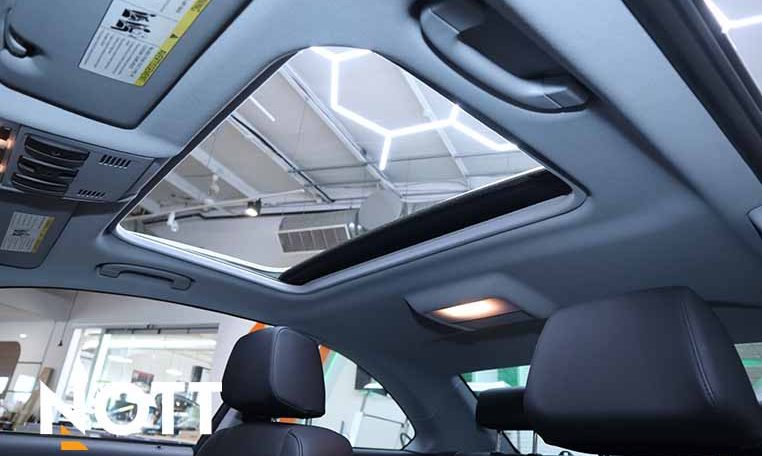 2013 BMW 1 series 128i ONE OWNER | LOW KMS | NO ACCIDENTS