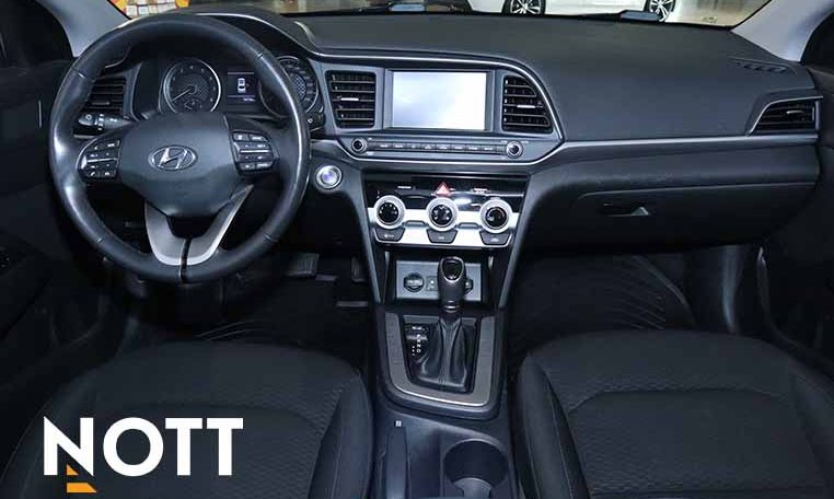 2019 HYUNDAI ELANTRA PREFERRED Local MB vehicle | Remote Start | Brand New Michelin A/W Tires!