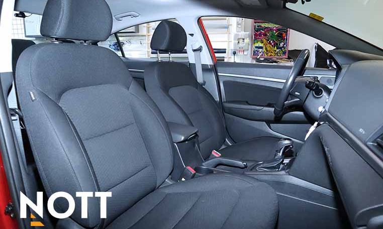 2019 HYUNDAI ELANTRA PREFERRED Local MB vehicle | Remote Start | Brand New Michelin A/W Tires!
