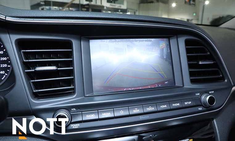 2019 HYUNDAI ELANTRA PREFERRED Local MB vehicle | Remote Start | Brand New Michelin A/W Tires!