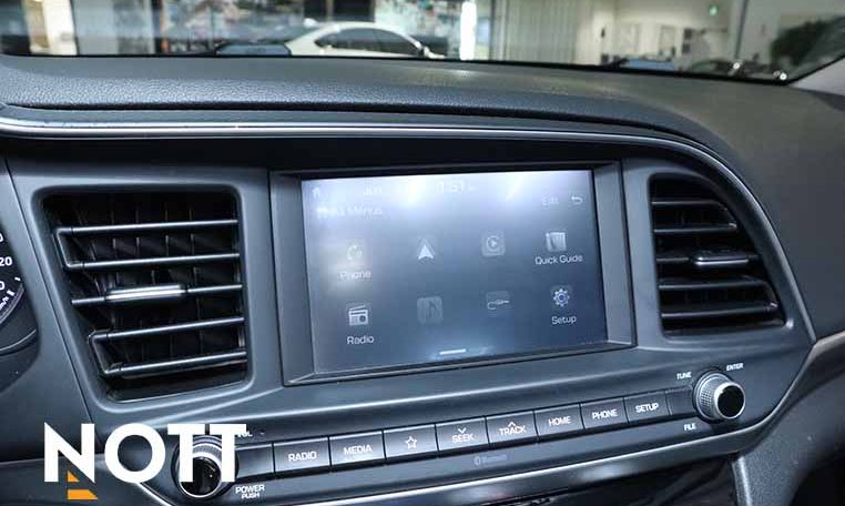 2019 HYUNDAI ELANTRA PREFERRED Local MB vehicle | Remote Start | Brand New Michelin A/W Tires!