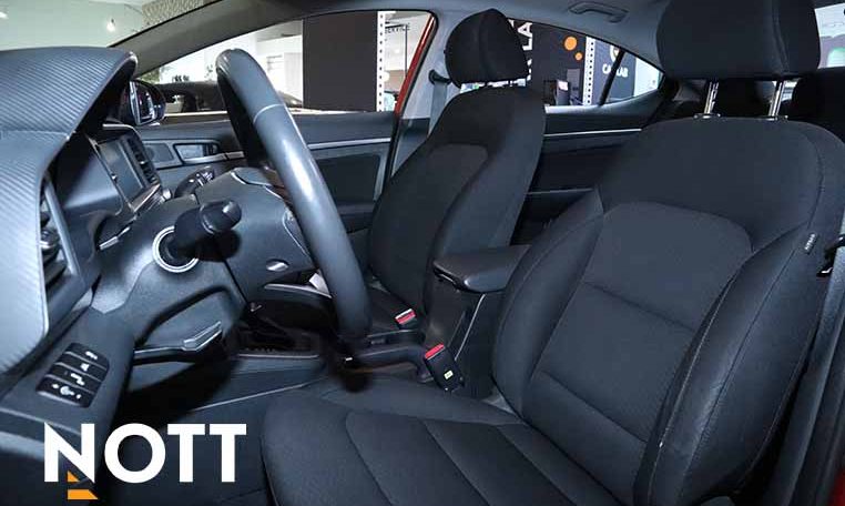 2019 HYUNDAI ELANTRA PREFERRED Local MB vehicle | Remote Start | Brand New Michelin A/W Tires!