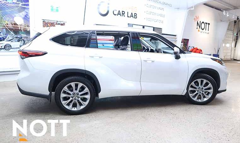 2024 TOYOTA HIGHLANDER LIMITED | No Accidents