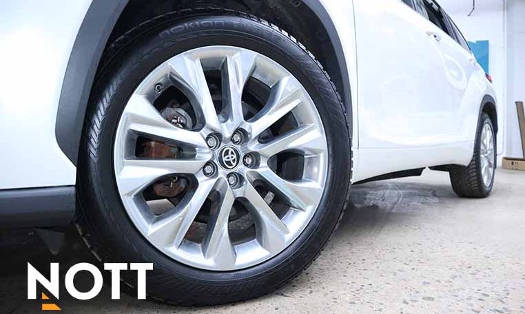 2024 TOYOTA HIGHLANDER LIMITED | No Accidents