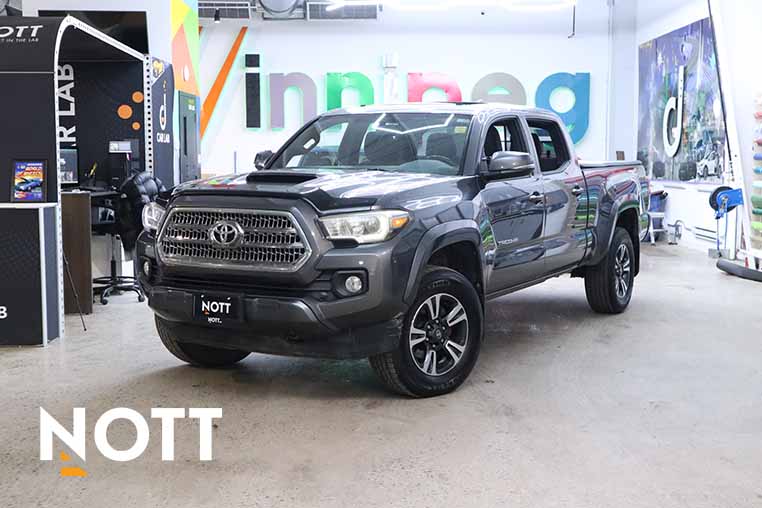 2017 Toyota Tacoma