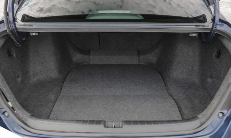 2019 HONDA ACCORD 2.0T TOURING