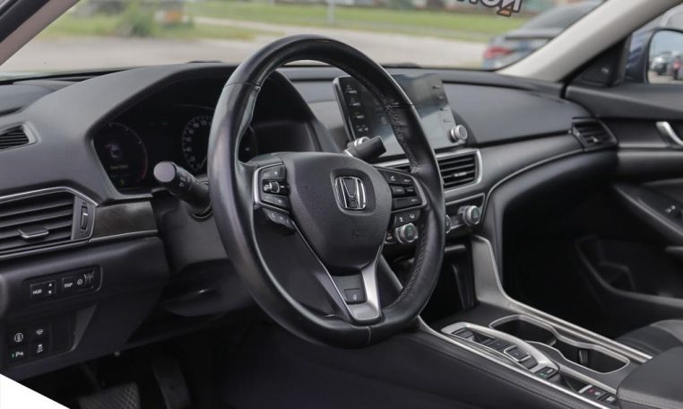 2019 HONDA ACCORD 2.0T TOURING
