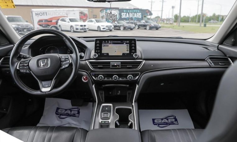 2019 HONDA ACCORD 2.0T TOURING