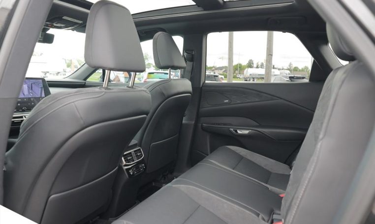 2024 LEXUS RX  RX 350H | EXECUTIVE | NO ACCIDENTS | WINTER TIRE PACKAGE INCLUDED