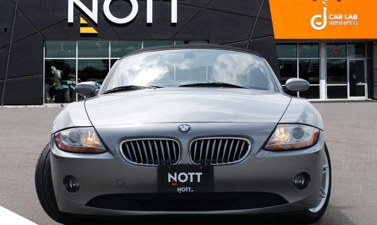 2004 BMW Z4 3.0L Local MB Vehicle | No Accidents | LOW MILEAGE