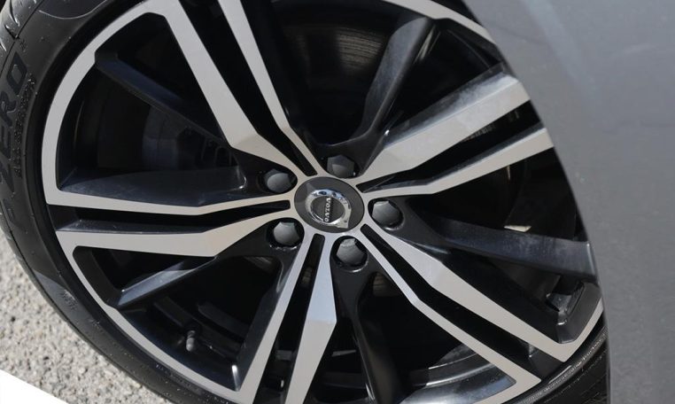 2021 VOLVO S60 T5 R-Design | No Accidents