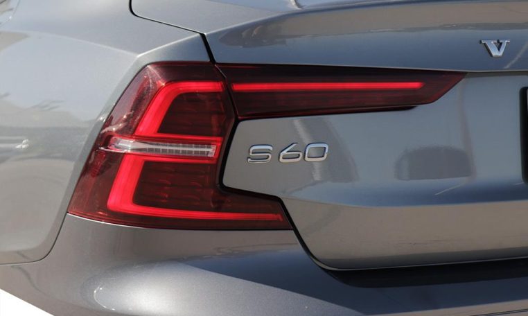 2021 VOLVO S60 T5 R-Design | No Accidents