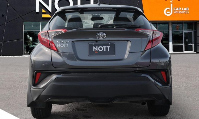 2022 TOYOTA CH-R LE No Accidents | Highway KM’s!