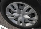 2022 TOYOTA CH-R LE No Accidents | Highway KM’s!