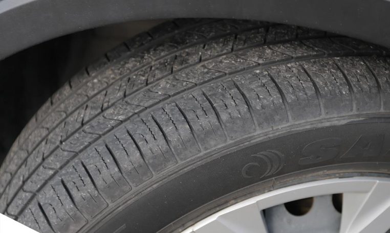 2022 TOYOTA CH-R LE No Accidents | Highway KM’s!