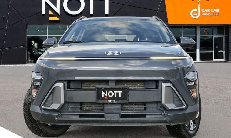 2024 HYUNDAI KONA PREFERRED Local MB Vehicle | No Accidents | Remote Start!