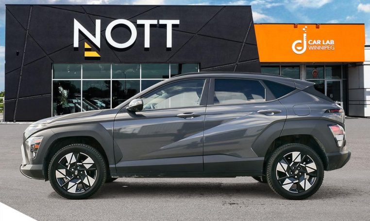 2024 HYUNDAI KONA PREFERRED Local MB Vehicle | No Accidents | Remote Start!