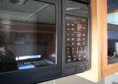 2012 FLEETWOOD BOUNDER CLASSIC 36R Triple Slide / 3 BED/2 BATH