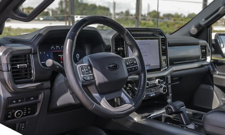 2024 FORD F-150 LARIAT | NO ACCIDENTS | POWERBOOST