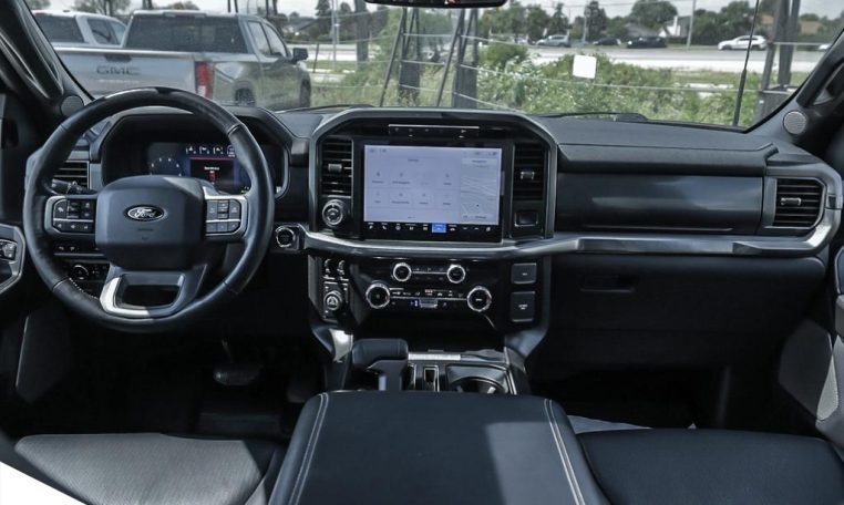 2024 FORD F-150 LARIAT | NO ACCIDENTS | POWERBOOST