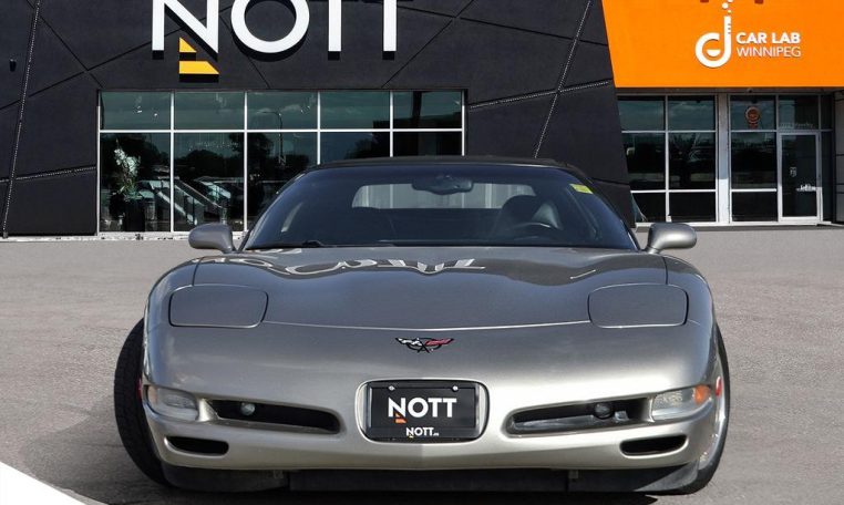 2001 CHEVROLET CORVETTE | Bose | HUD