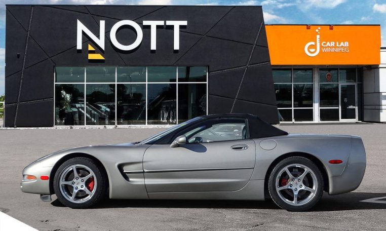 2001 CHEVROLET CORVETTE | Bose | HUD