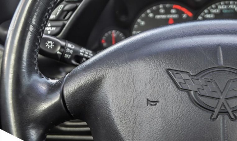 2001 CHEVROLET CORVETTE | Bose | HUD