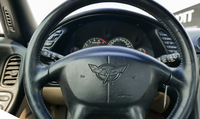 2001 CHEVROLET CORVETTE | 6-Speed Manual! | Corsa Exhaust!