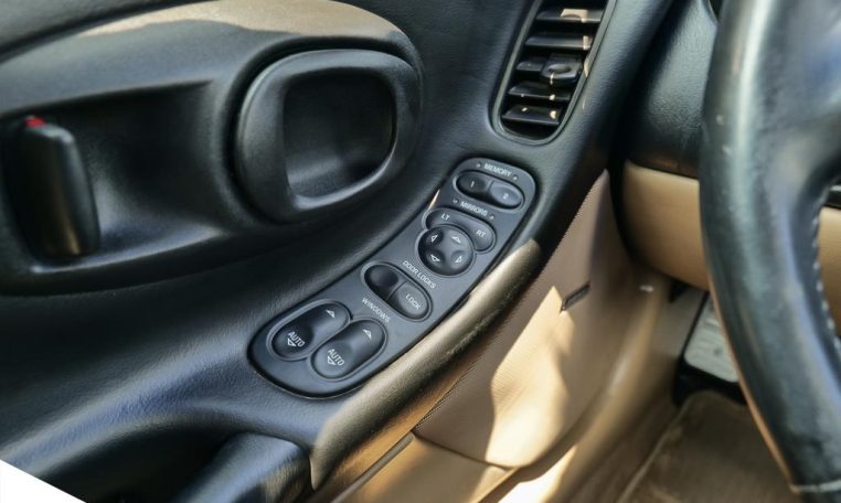 2001 CHEVROLET CORVETTE | 6-Speed Manual! | Corsa Exhaust!