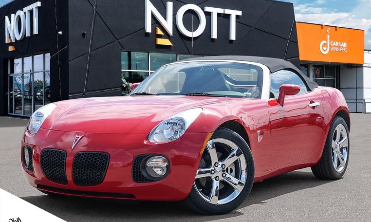 2008 PONTIAC Solstice GXP | Brand New Tires | Incredible Condition | LOW KM's