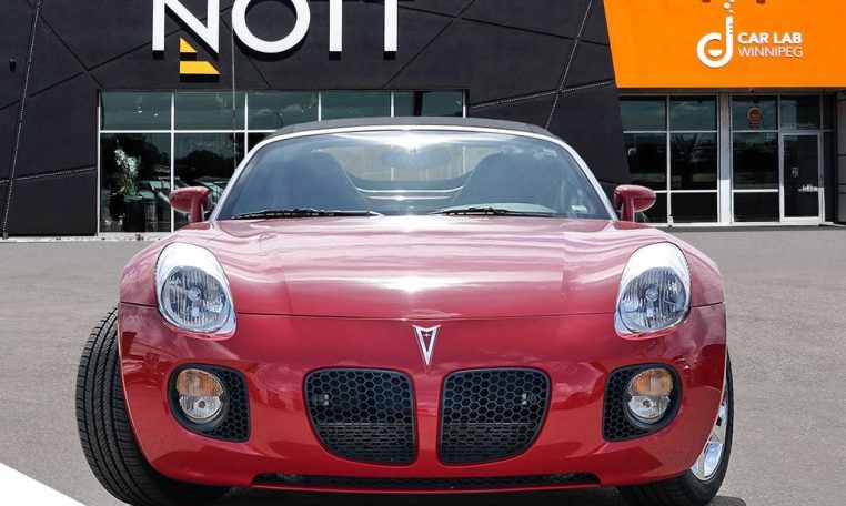 2008 PONTIAC Solstice GXP | Brand New Tires | Incredible Condition | LOW KM's