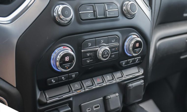 2020 GMC SIERRA 1500 SLT | NO ACCIDENTS | LOCAL MANITOBA TRUCK