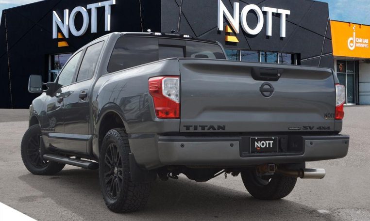 2018 NISSAN TITAN SV MIDNIGHT EDITION | TWO SETS OF WHEELS