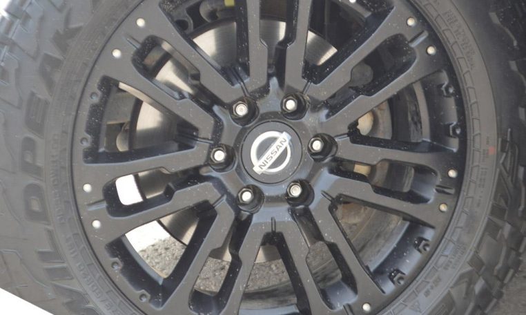 2018 NISSAN TITAN SV MIDNIGHT EDITION | TWO SETS OF WHEELS
