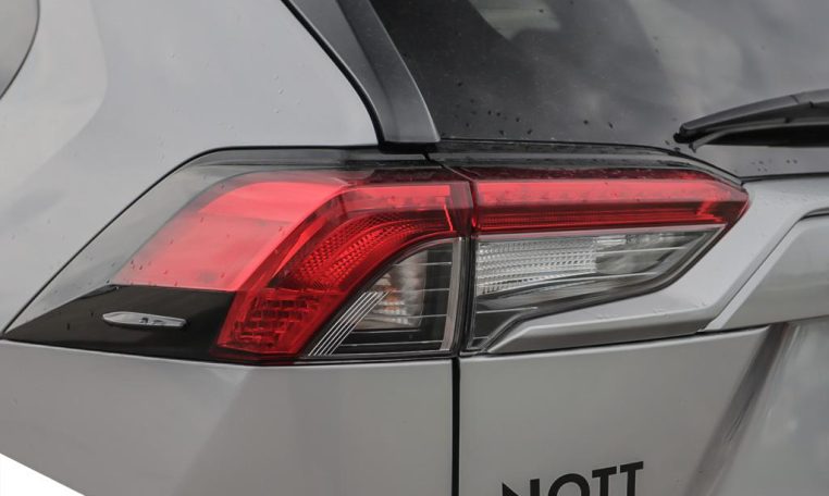 2024 TOYOTA RAV-4 LE