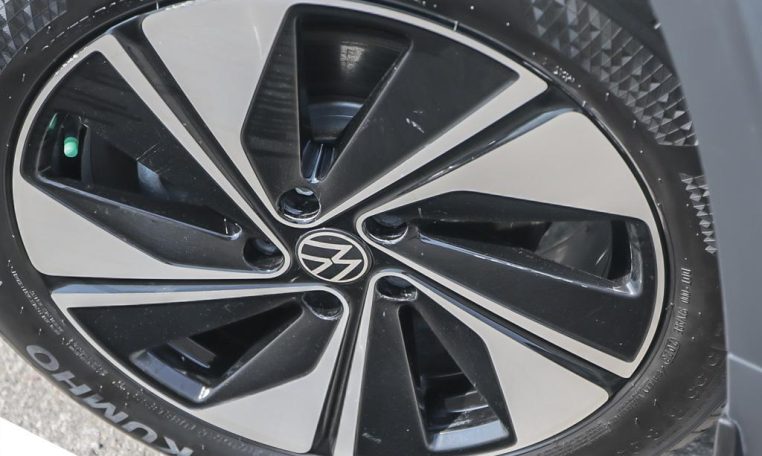 2024 VOLKSWAGEN TAOS  Highline | LOCAL | ONE OWNER