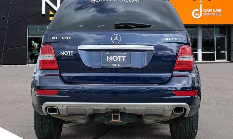 2009 MERCEDES-BENZ M-CLASS ML 320 | 56 SERVICE RECORDS ON CARFAX | LOCAL VEHICLE