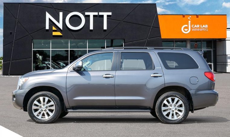 2017 TOYOTA SEQUOIA LIMITED | NO ACCIDENTS | NEW TIRES AND BRAKES | RARE