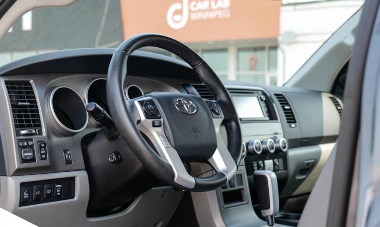2017 TOYOTA SEQUOIA LIMITED | NO ACCIDENTS | NEW TIRES AND BRAKES | RARE