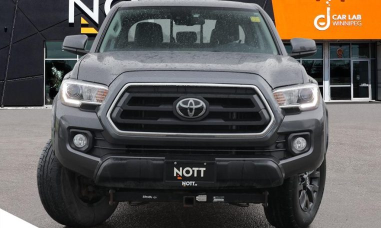 2021 TOYOTA TACOMA DOUBLE CAB V6 SR5 Local Manitoba Vehicle | One Owner | 2 Years Man. Warranty Remaining
