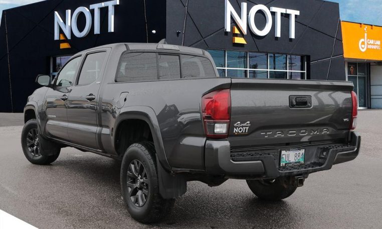 2021 TOYOTA TACOMA DOUBLE CAB V6 SR5 Local Manitoba Vehicle | One Owner | 2 Years Man. Warranty Remaining