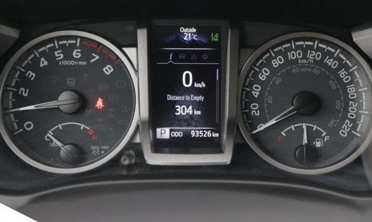 2021 TOYOTA TACOMA DOUBLE CAB V6 SR5 Local Manitoba Vehicle | One Owner | 2 Years Man. Warranty Remaining